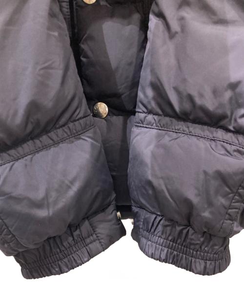 MONCLER（モンクレール）MONCLER (モンクレール) BRELダウンジャケット A20914189505 ネイビーの古着・服飾アイテム