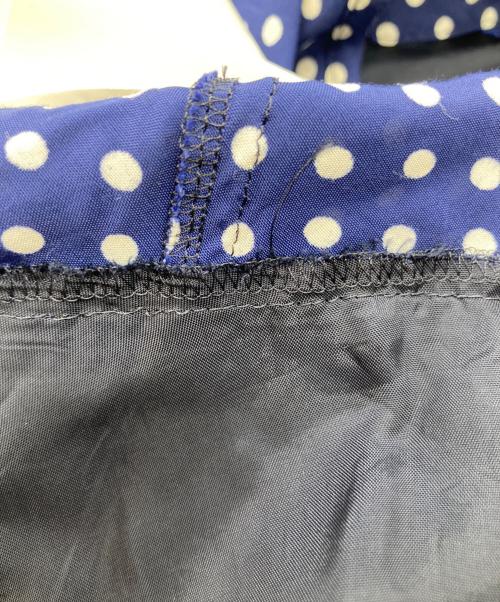 COMME des GARCONS tricot（コムデギャルソントリコ）COMME des GARCONS tricot (コムデギャルソントリコ) ノースリードットブブラウス　TQ-B032 ネイビー サイズ:Sの古着・服飾アイテム