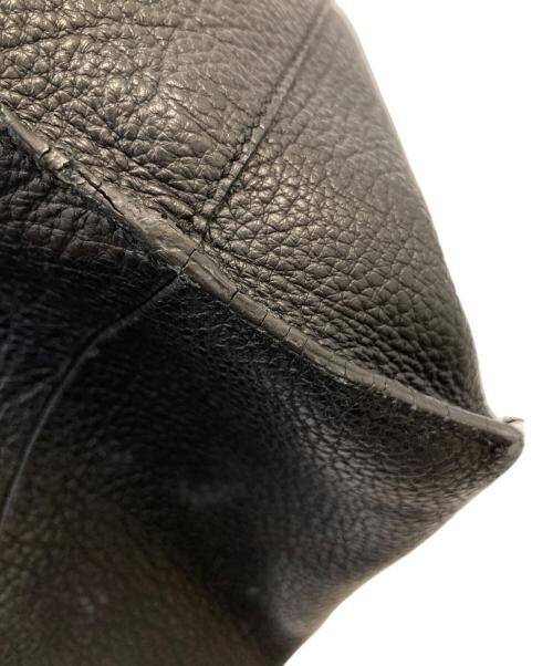 COS（コス）COS (コス) レザートートバッグ ブラックの古着・服飾アイテム