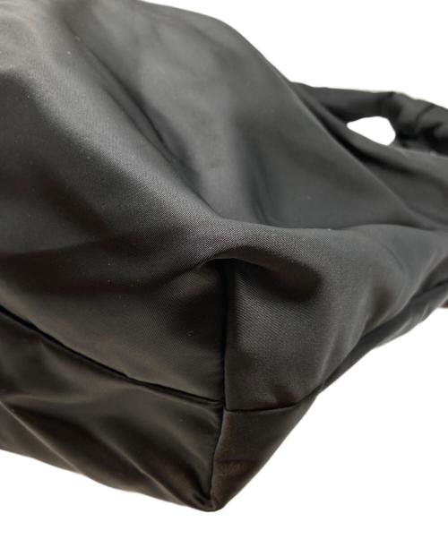 COS（コス）COS (コス) HITCH SHOULDER BAG ヒッチ ショルダー バッグ 1214245 ブラックの古着・服飾アイテム