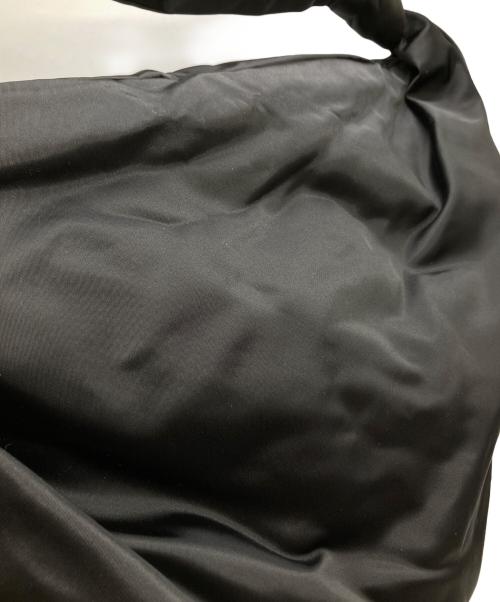 COS（コス）COS (コス) HITCH SHOULDER BAG ヒッチ ショルダー バッグ 1214245 ブラックの古着・服飾アイテム