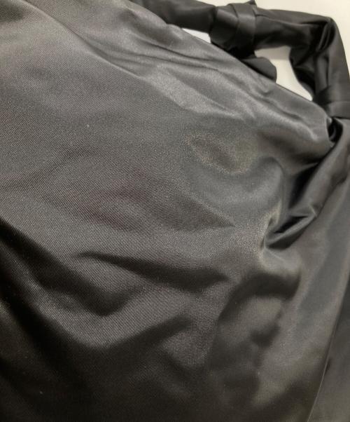 COS（コス）COS (コス) HITCH SHOULDER BAG ヒッチ ショルダー バッグ 1214245 ブラックの古着・服飾アイテム