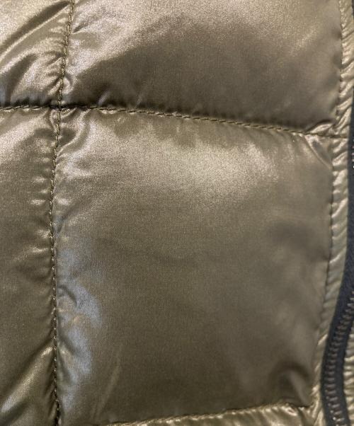 DUVETICA（デュベティカ）DUVETICA (デュベティカ) ファー付ダウンコート カーキ サイズ:40の古着・服飾アイテム