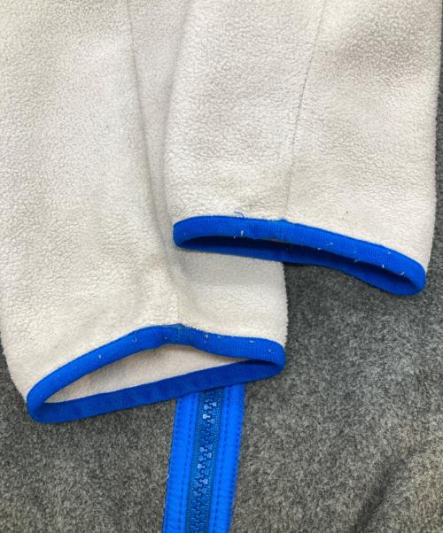 Patagonia（パタゴニア）Patagonia (パタゴニア) チンチラジップフリースジャケット 25485  グレー×ベージュ サイズ:Mの古着・服飾アイテム