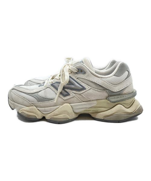 NEW BALANCE（ニューバランス）NEW BALANCE (ニューバランス) スニーカー U9060ECA グレー×アイボリー サイズ:23.5cmの古着・服飾アイテム