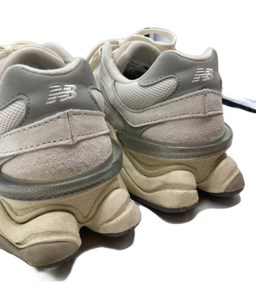 NEW BALANCE（ニューバランス）NEW BALANCE (ニューバランス) スニーカー U9060ECA グレー×アイボリー サイズ:23.5cmの古着・服飾アイテム