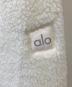 中古・古着 alo yoga (アローヨガ) フォクシーシェルパジャケット アイボリー サイズ:S：14000円