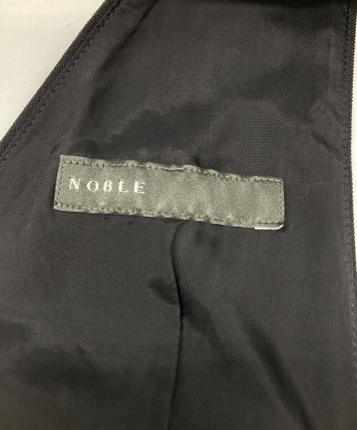 Noble（ノーブル）Noble (ノーブル) ストレートVネックワンピース ブラック サイズ:36の古着・服飾アイテム