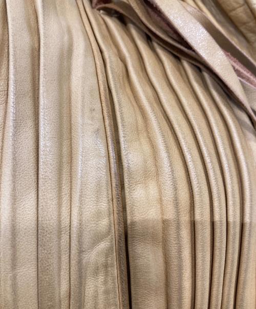 GIORGIO ARMANI（ジョルジョアルマーニ）GIORGIO ARMANI (ジョルジョアルマーニ) ハンドバッグ 577932 ベージュの古着・服飾アイテム