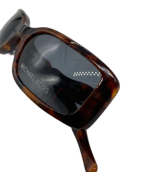 MICHAEL KORS（マイケル・コース）MICHAEL KORS (マイケル・コース) サングラス MK 18629 ブラウン サイズ:SIZE 52□17 135の古着・服飾アイテム