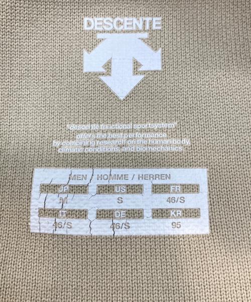 DESCENTE（デサント）DESCENTE (デサント) フュージョンニット ポロシャツ　DJMRGA03 ベージュ サイズ:Mの古着・服飾アイテム