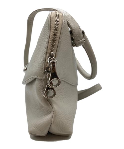 TOFF&LOADSTONE（トフアンドロードストーン）TOFF&LOADSTONE (トフアンドロードストーン) 3WAYバッグ アイボリーの古着・服飾アイテム