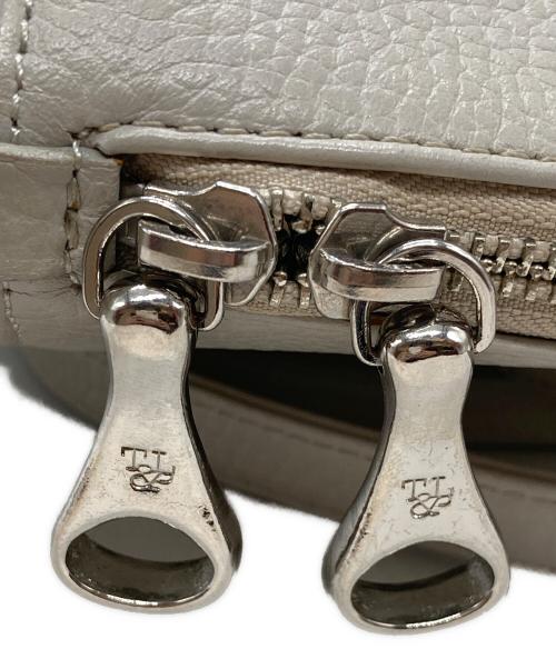 TOFF&LOADSTONE（トフアンドロードストーン）TOFF&LOADSTONE (トフアンドロードストーン) 3WAYバッグ アイボリーの古着・服飾アイテム