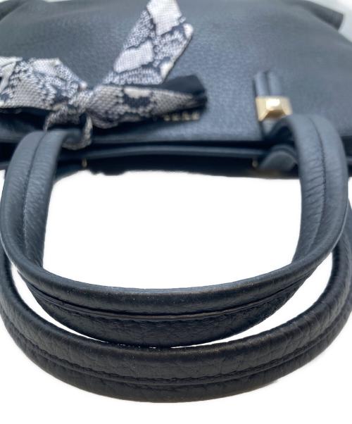 FURLA（フルラ）FURLA (フルラ) レザートートバッグ　8050560538446 ブラックの古着・服飾アイテム