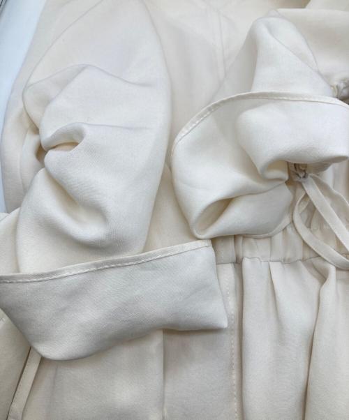ebure（エブール）EBURE (エブール) 長袖ワンピース 2710300225 アイボリー サイズ:36の古着・服飾アイテム