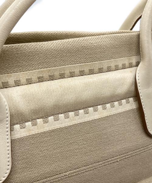Salvatore Ferragamo（サルヴァトーレ フェラガモ）Salvatore Ferragamo (サルヴァトーレ フェラガモ) ハンドバッグ　AU-21/8493 アイボリー サイズ:FREEの古着・服飾アイテム