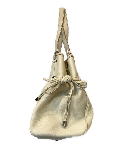 Salvatore Ferragamo（サルヴァトーレ フェラガモ）Salvatore Ferragamo (サルヴァトーレ フェラガモ) ガンチーニレザーハンドバッグ FJ-21 B700 アイボリーの古着・服飾アイテム