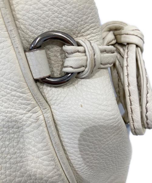 Salvatore Ferragamo（サルヴァトーレ フェラガモ）Salvatore Ferragamo (サルヴァトーレ フェラガモ) ガンチーニレザーハンドバッグ FJ-21 B700 アイボリーの古着・服飾アイテム