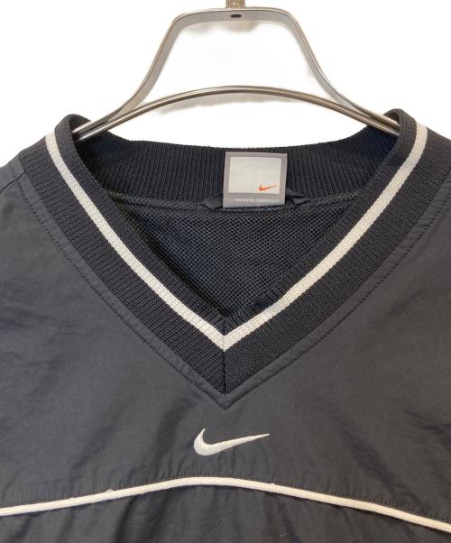 NIKE（ナイキ）NIKE (ナイキ) ナイロンプルオーバー 263387A40 ブラック サイズ:Lの古着・服飾アイテム