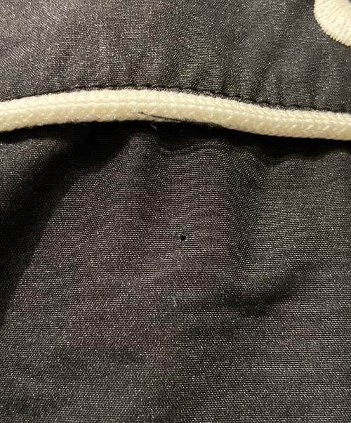 NIKE（ナイキ）NIKE (ナイキ) ナイロンプルオーバー 263387A40 ブラック サイズ:Lの古着・服飾アイテム