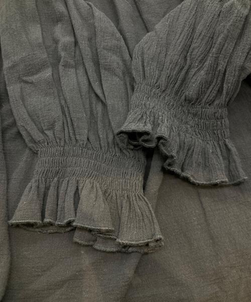 YANUK（ヤヌーク）YANUK (ヤヌーク) Gathered Blouse ギャザード・ブラウス 57152407 ブラック サイズ:FREEの古着・服飾アイテム