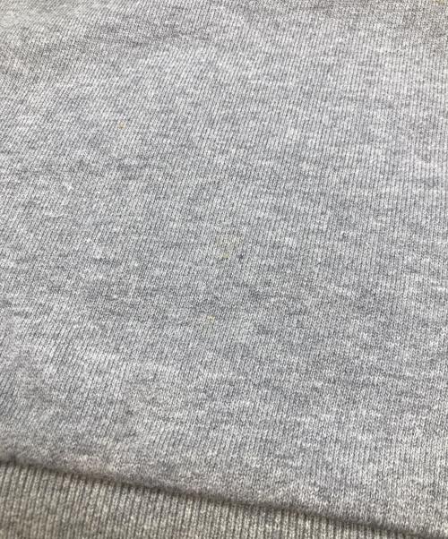 Thom Browne（トムブラウン）Thom Browne (トムブラウン) RWBストライプ クルーネックスウェットシャツ MJT185A-03377055 グレー サイズ:3の古着・服飾アイテム