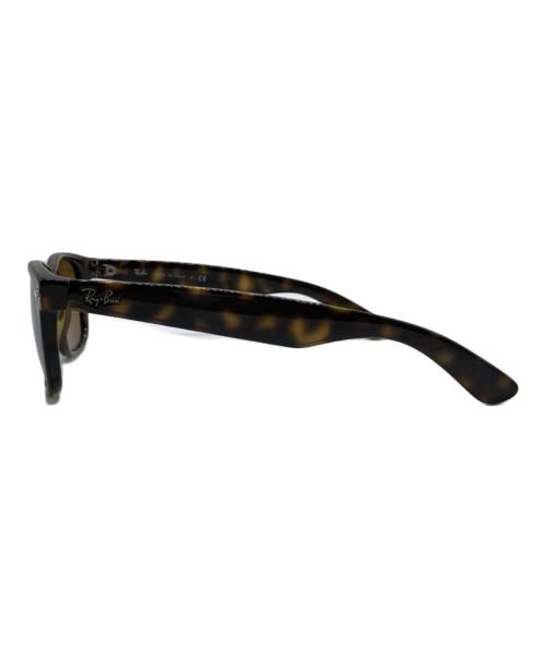 RAY-BAN（レイバン）RAY-BAN (レイバン) NEW WAYFARER CLASSIC ニュー ウェイファーラー クラシック RB2132 サングラス ブラウン サイズ:SIZE 55□18の古着・服飾アイテム