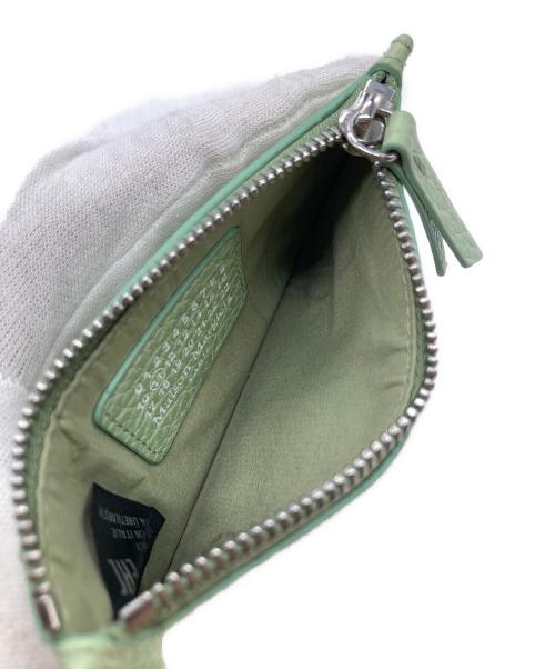 Maison Margiela（メゾンマルジェラ）Maison Margiela (メゾンマルジェラ) 4ステッチ フラグメントケース S56UI0143 P0399　S56UI0143 P0399 ライトグリーンの古着・服飾アイテム
