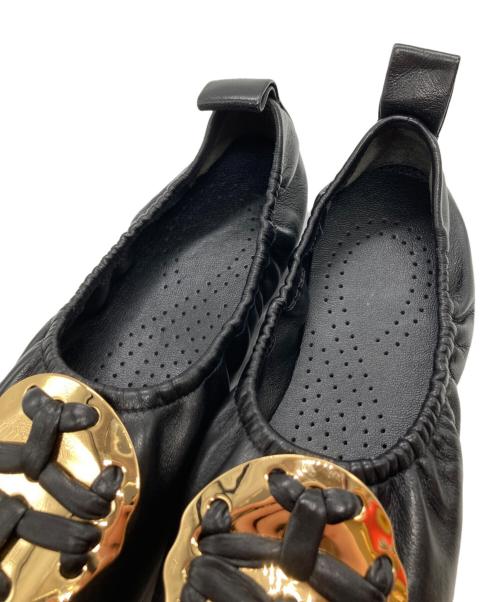 TORY BURCH（トリーバーチ）TORY BURCH (トリーバーチ) フラットシューズ 140262 ブラック サイズ:5 1/2 Mの古着・服飾アイテム