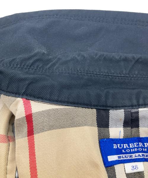BURBERRY BLUE LABEL（バーバリー ブルー レーベル）BURBERRY BLUE LABEL (バーバリー ブルー レーベル) ノースリーブトレンチ ブラック サイズ:38の古着・服飾アイテム