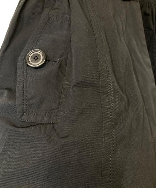 BURBERRY BLUE LABEL（バーバリー ブルー レーベル）BURBERRY BLUE LABEL (バーバリー ブルー レーベル) ノースリーブトレンチ ブラック サイズ:38の古着・服飾アイテム