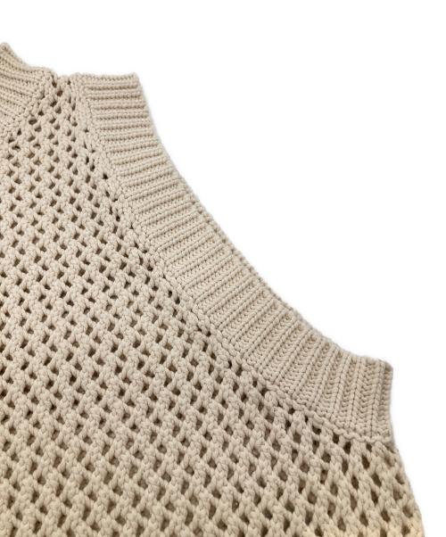 HYKE（ハイク）HYKE (ハイク) CROCHETED CROPPED SWEATER クロシェッド クロップド セーター 231-11312 ベージュ サイズ:1の古着・服飾アイテム