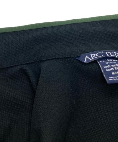 ARC'TERYX（アークテリクス）ARC'TERYX (アークテリクス) ソフトシェルジャケット 45391-0609 グリーン サイズ:Mの古着・服飾アイテム