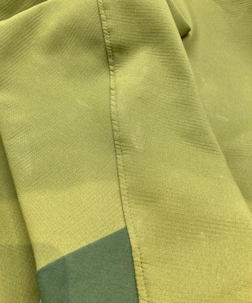 ARC'TERYX（アークテリクス）ARC'TERYX (アークテリクス) ソフトシェルジャケット 45391-0609 グリーン サイズ:Mの古着・服飾アイテム