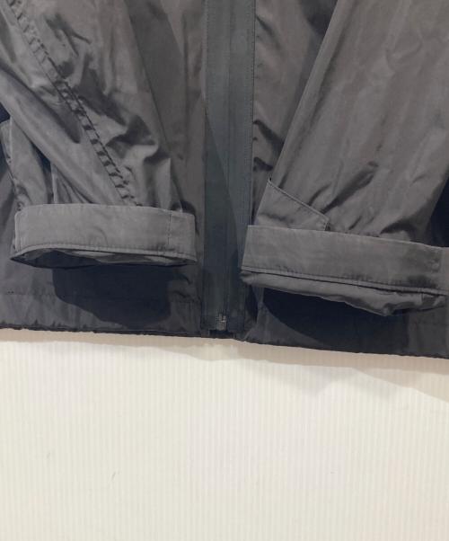 BURBERRY（バーバリー）BURBERRY (バーバリー) ロゴテープ付きナイロンジャケット 8027503/70C ブラック サイズ:36の古着・服飾アイテム