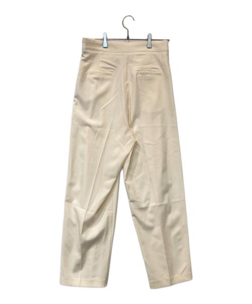 Margaux（マルゴー）Margaux (マルゴー) 2タックＨＷベルクロパンツ オフホワイト サイズ:38 未使用品の古着・服飾アイテム