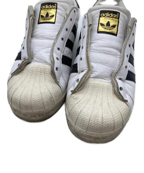 adidas（アディダス）adidas (アディダス) ローカットスニーカー EG6325 ホワイト サイズ:26cmの古着・服飾アイテム