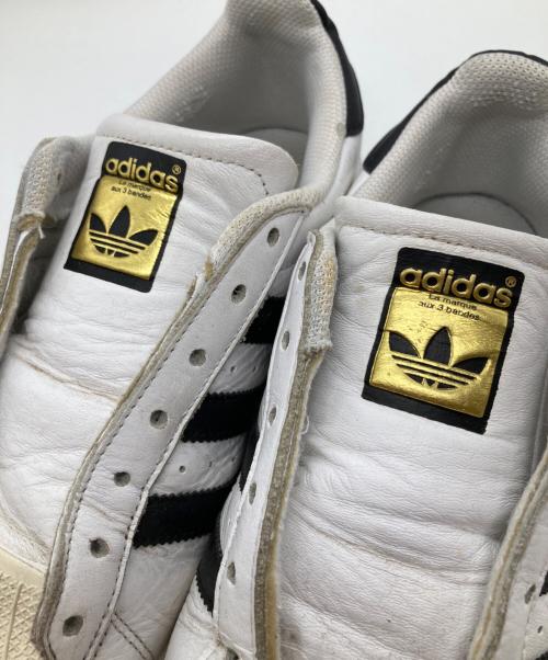 adidas（アディダス）adidas (アディダス) ローカットスニーカー EG6325 ホワイト サイズ:26cmの古着・服飾アイテム