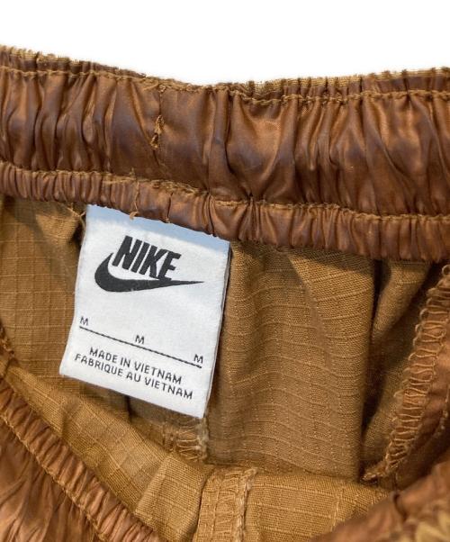 NIKE（ナイキ）NIKE (ナイキ) Mid-Rise Cargo Pants ミッドライズカーゴパンツ FV7521-281 ブラウン サイズ:Mの古着・服飾アイテム