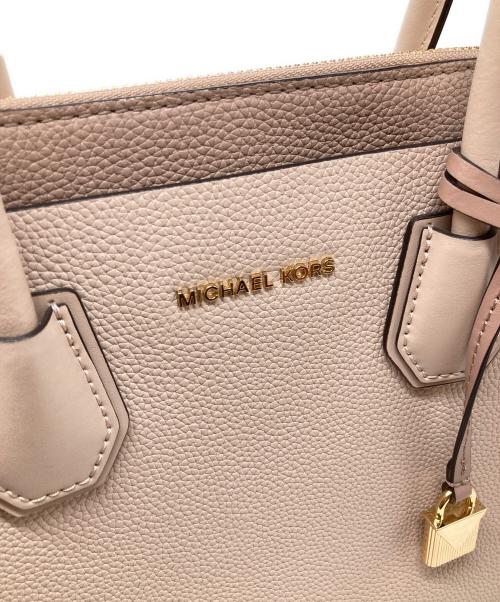 MICHAEL KORS（マイケルコース）MICHAEL KORS (マイケルコース) マーサー・ベルテッド・サッチェル　30S9GM9S2T ピンクベージュの古着・服飾アイテム