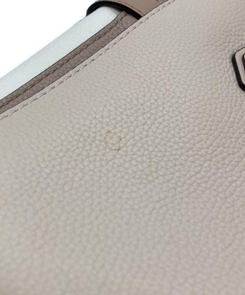 MICHAEL KORS（マイケルコース）MICHAEL KORS (マイケルコース) マーサー・ベルテッド・サッチェル　30S9GM9S2T ピンクベージュの古着・服飾アイテム