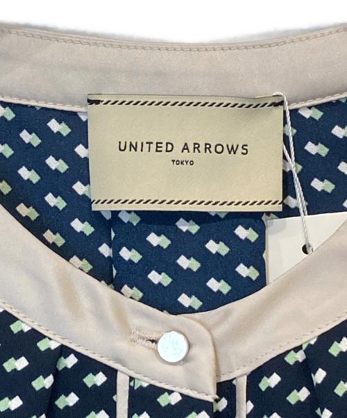 UNITED ARROWS（ユナイテッドアローズ）UNITED ARROWS (ユナイテッドアローズ) バイカラー パイピング ブラウス　1521-6-991348-9600 ネイビー サイズ:FREE 未使用品の古着・服飾アイテム