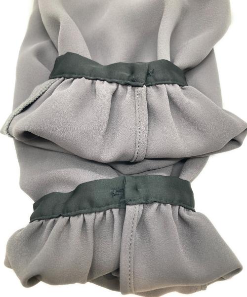 UNITED ARROWS（ユナイテッドアローズ）UNITED ARROWS (ユナイテッドアローズ) バイカラー パイピング ブラウス　1521-699-1348 グレー サイズ:FREEの古着・服飾アイテム