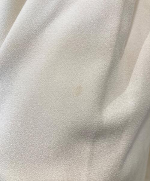 Snidel（スナイデル）Snidel (スナイデル) タックタイトスカート アイボリーの古着・服飾アイテム