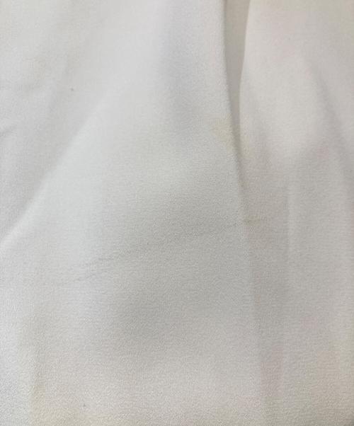 Snidel（スナイデル）Snidel (スナイデル) タックタイトスカート アイボリーの古着・服飾アイテム