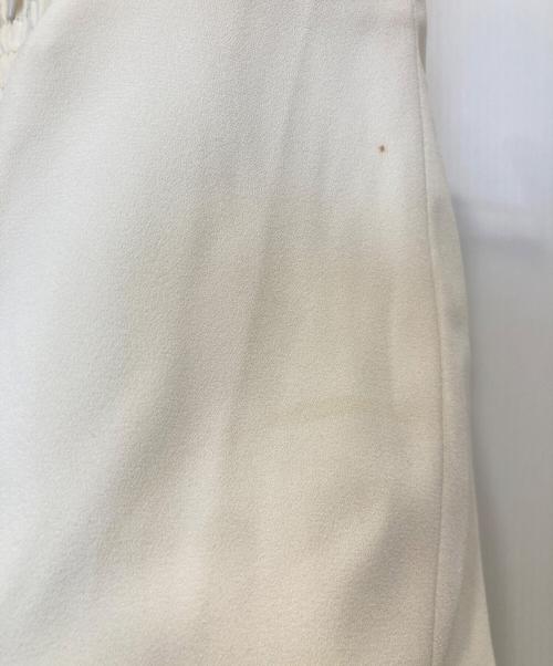 Snidel（スナイデル）Snidel (スナイデル) タックタイトスカート アイボリーの古着・服飾アイテム