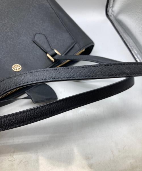 TORY BURCH（トリーバーチ）TORY BURCH (トリーバーチ) ロビンソン スモール トート 10009171 ブラックの古着・服飾アイテム