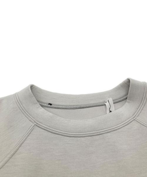 COGTHEBIGSMOKE（コグザビッグスモーク）COGTHEBIGSMOKE (コグザビッグスモーク) HELLEN PENTAGON TOP ヘレン ペンタゴン トップ 10101-379-812-1 ライトグレー サイズ:FREEの古着・服飾アイテム