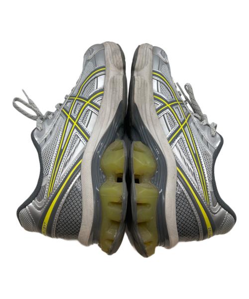asics（アシックス）asics (アシックス) GEL-KINETIC FLUENT 1203A591 シルバー サイズ:25.5cmの古着・服飾アイテム