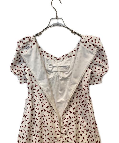 Snidel（スナイデル）Snidel (スナイデル) Sustainableフルーツプリントワンピース　SWFO262015 アイボリー サイズ: 0の古着・服飾アイテム